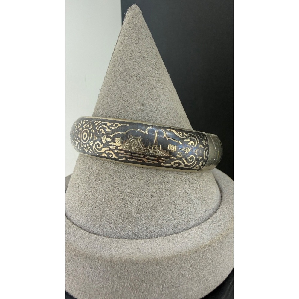 Vintage Estate Siam Bracelet Silver Niello Etched Bangle 8in